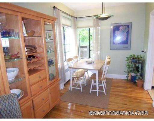 Building Photo - 97 Strathmore Rd