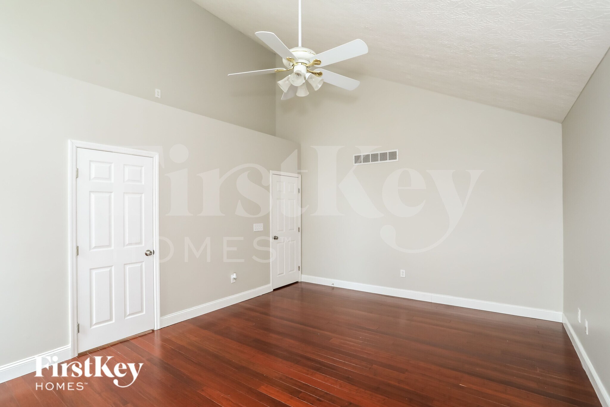 Building Photo - 6074 Weber Oaks Dr