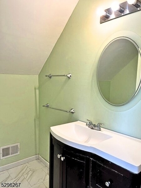 Building Photo - 200 Roseland Ave