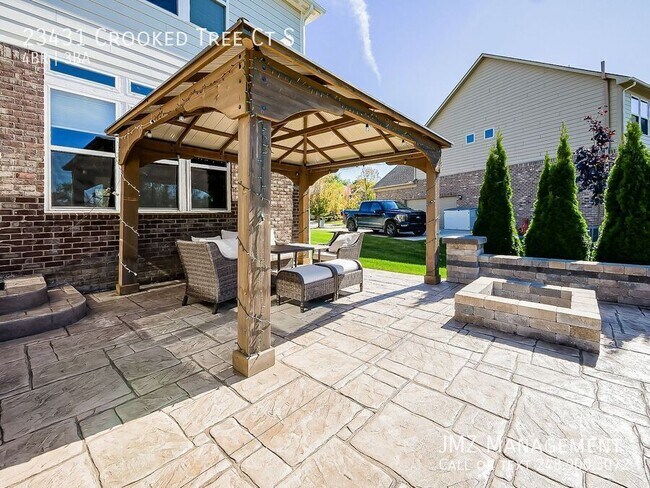 Building Photo - 23431 Crooked Tree Ct S
