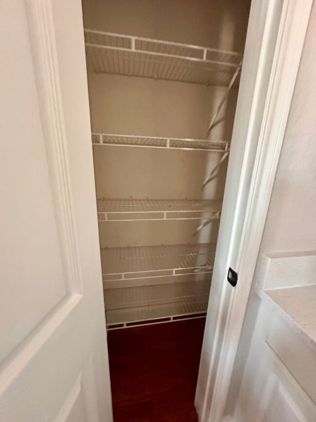 Building Photo - Elegant 1Brm 1Ba wood floors, quartz counters and more!