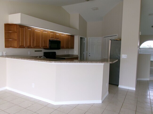 Building Photo - 1709 NW 36th Pl
