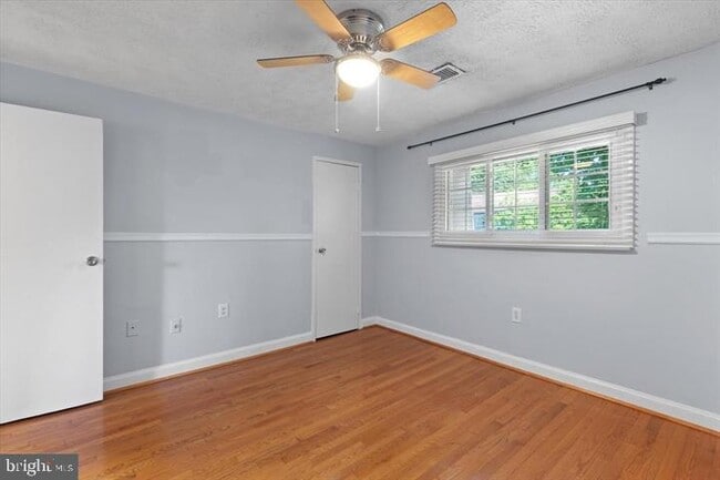 Building Photo - 138 S Virginia Ave