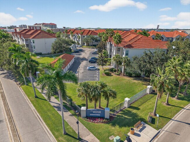 Building Photo - Completely Renovated Waterfront Condo – Fully Furnished