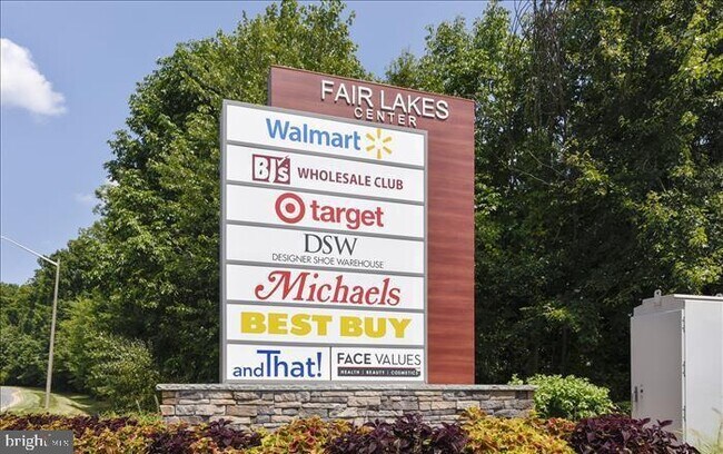 Building Photo - 3970 Burning Bush Ct