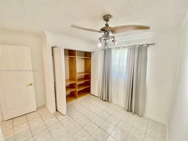 Building Photo - 3024 N 73rd Ter
