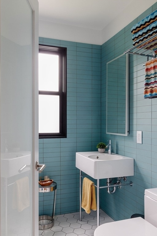 Building Photo - 21 Walnut St