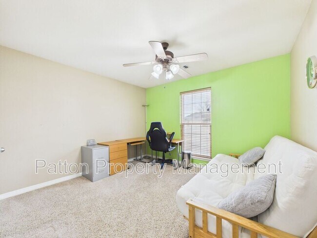 Building Photo - 1701 Rock Creek Rd