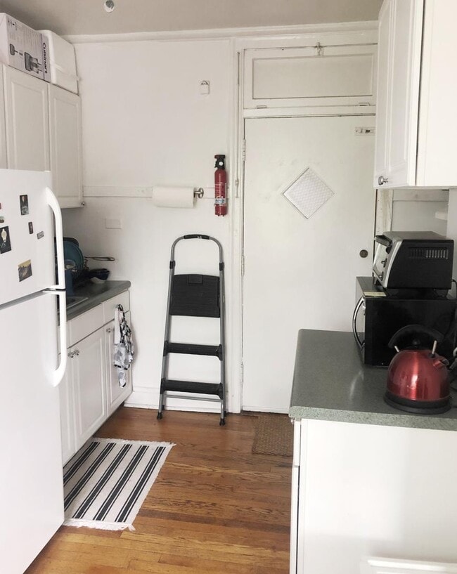 Building Photo - 1 bedroom in Chicago IL 60614