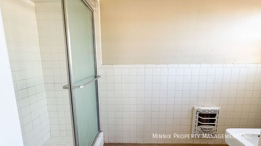 Building Photo - 3034 57th St