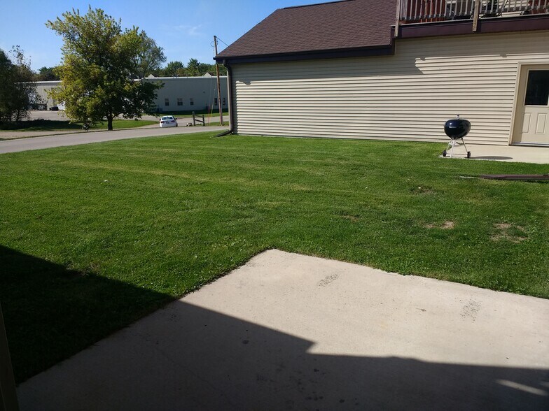 Building Photo - 6606 Scattergood Ln
