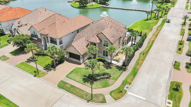Building Photo - 19059 Windsor Palms Dr