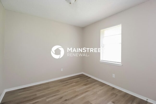 Building Photo - 3 Bedroom Pet-Friendly Home in CHOCTAW, OK...