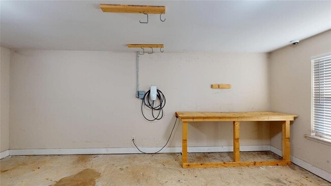 Building Photo - 1838 Cotton Blossom Way