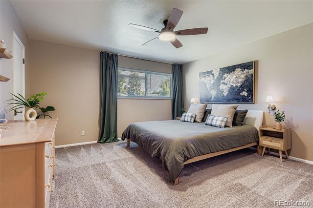 Building Photo - 4234 W Pondview Dr