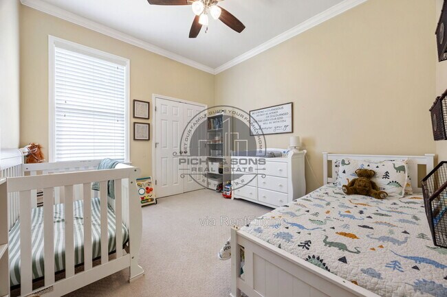 Building Photo - 3444 Rosemont Ridge Rd