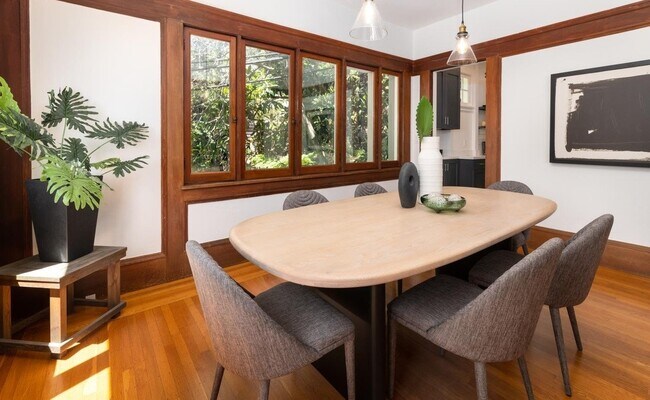 Building Photo - 7 Panoramic Way