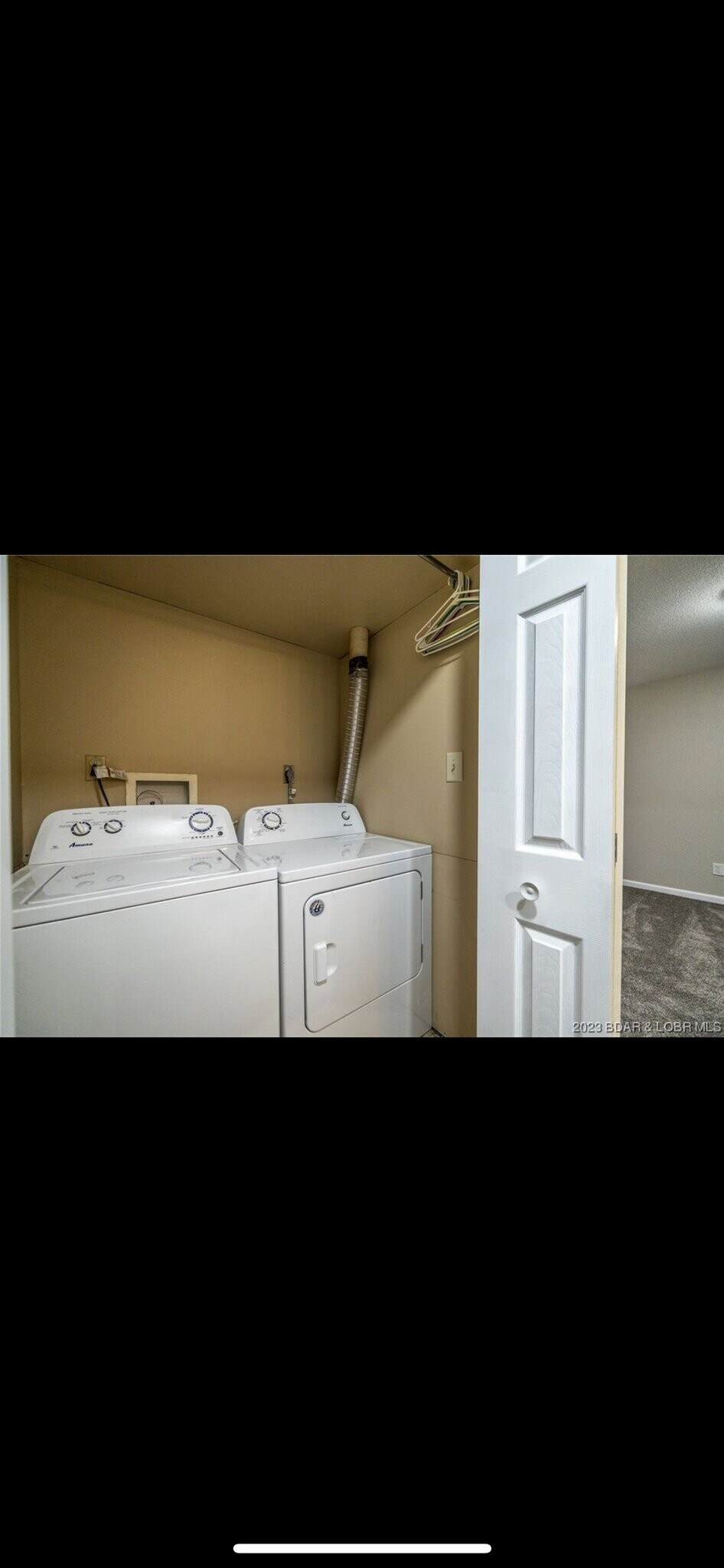Building Photo - 156 Island View Ln