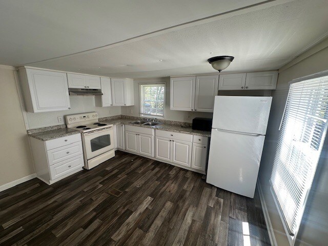 Building Photo - 5109 Dry Fork Rd