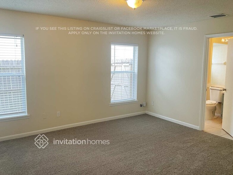 Building Photo - 5444 Conway Oaks Ct