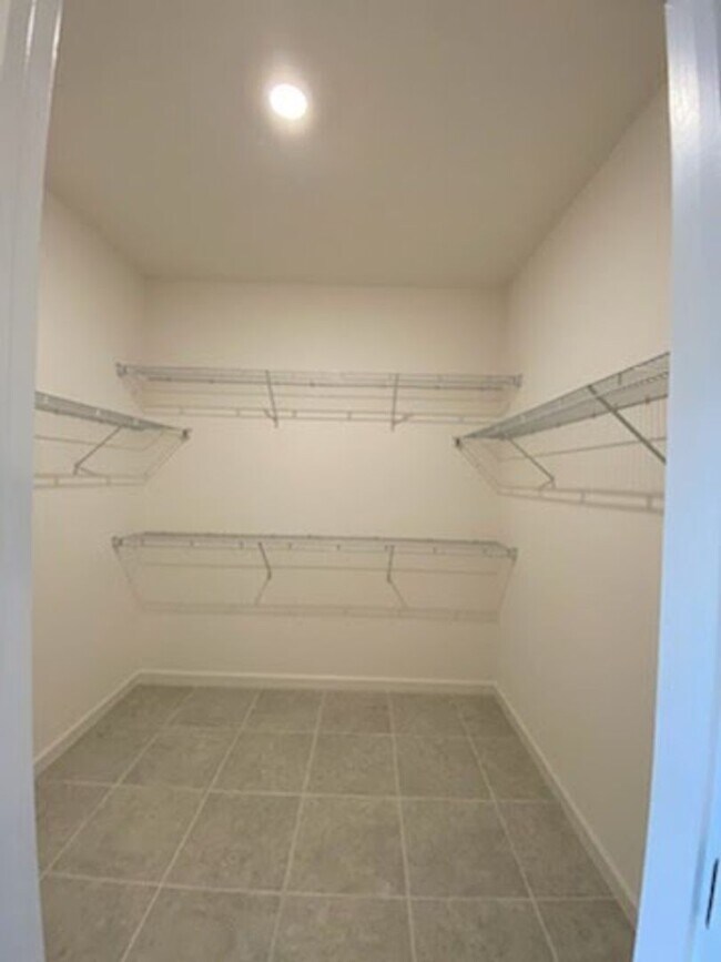 Building Photo - Like New 3 bedroom + den with French doors, screened in porch and Fenced yard and much more...