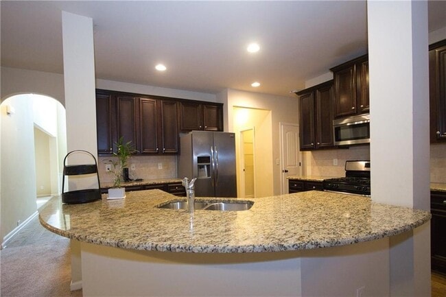 Building Photo - 793 Kaitlyn Dr