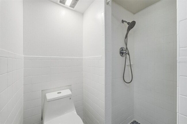 Building Photo - 525 Oak Haven Dr