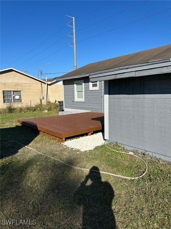Building Photo - 810 N Combee Rd
