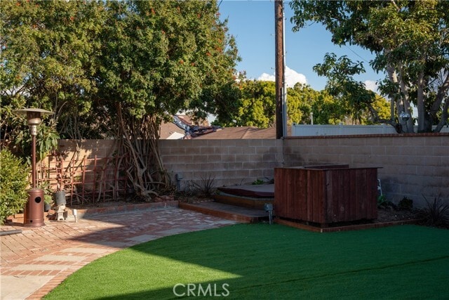 Building Photo - 19328 Entradero Ave