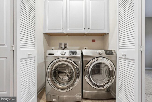 Building Photo - 2011 Serviceberry Rd