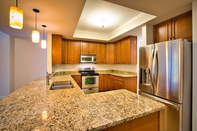 Building Photo - 525 3rd St N