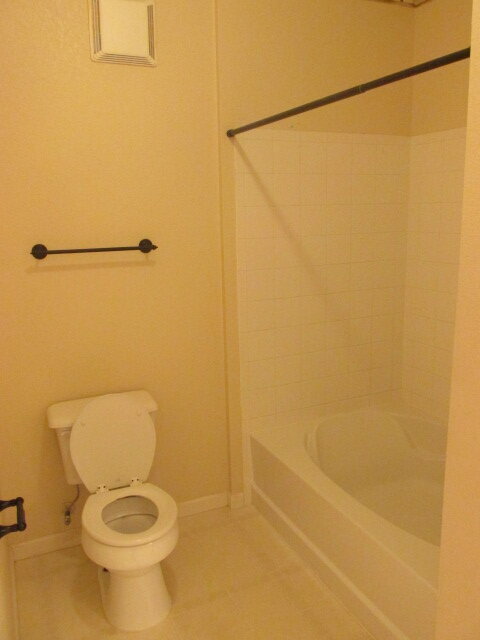 Building Photo - NEW CARPET NEW PAINT!! Clean and Bright 2BR 2BTH Condo Close To DIA. Gated Community in First Cre...