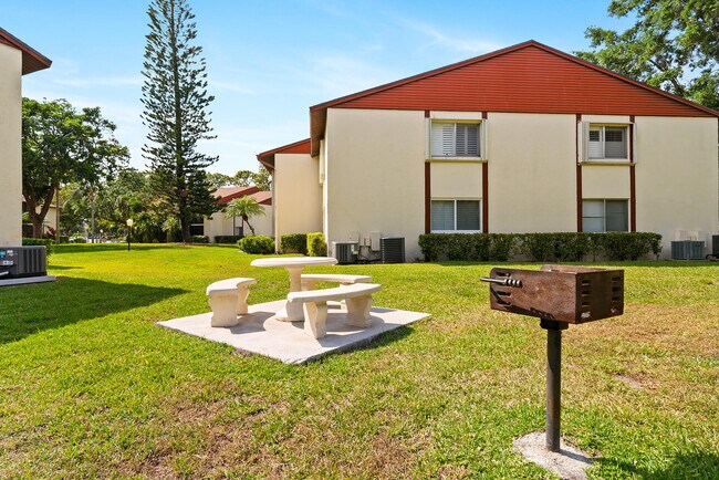 Building Photo - 4995 Sable Pine Cir