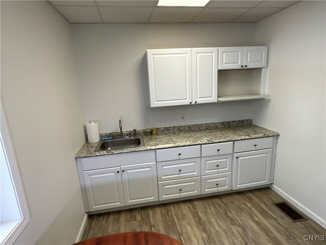 Building Photo - 127 Winslow St