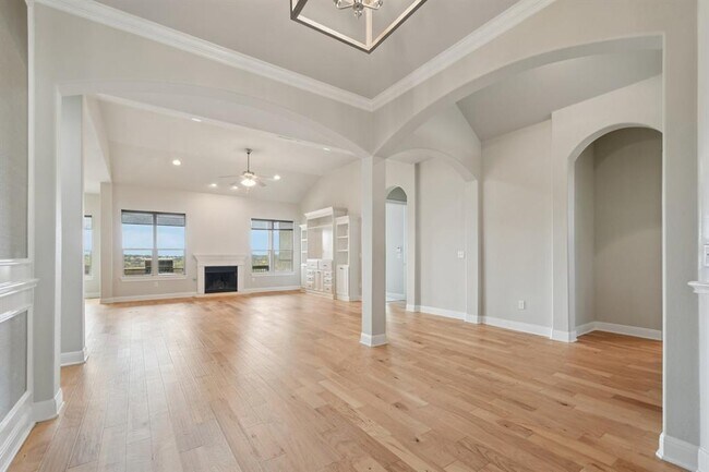 Building Photo - 22316 Verbena Pkwy