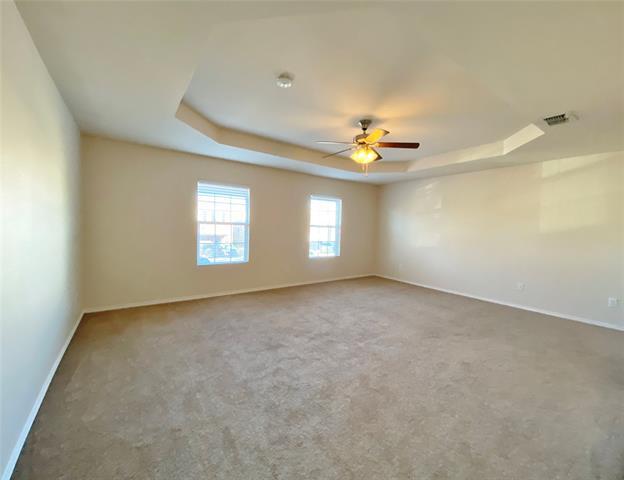 Building Photo - 5511 Green Ivy Rd