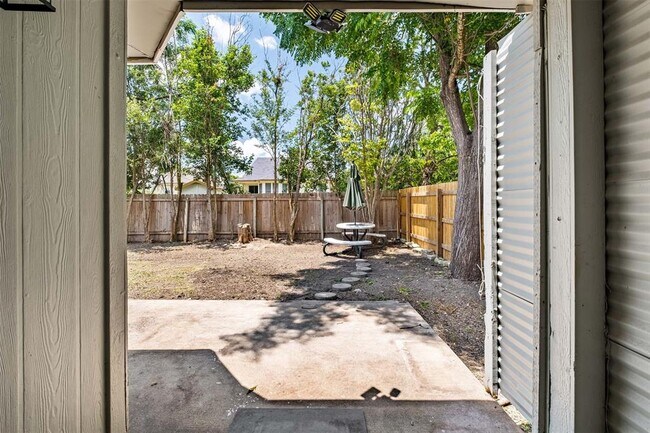 Building Photo - 21216 Derby Day Ave