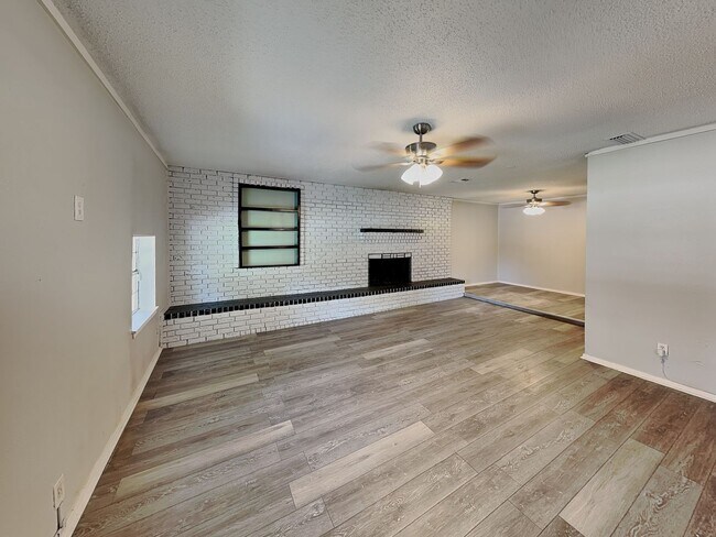 Building Photo - Private Backyard Oasis with Pool in the Heart of Saginaw!