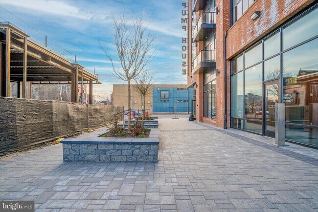 Building Photo - 2157 E Lehigh Ave