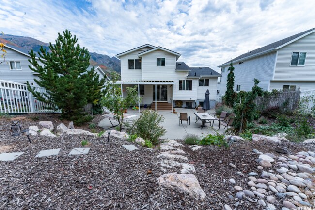 Building Photo - 2291 E 2900 N