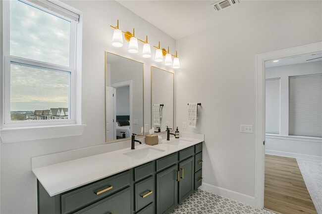 Building Photo - 4200 Margarita St