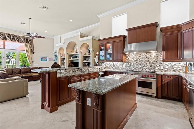 Building Photo - 3201 E Stonebrook Cir