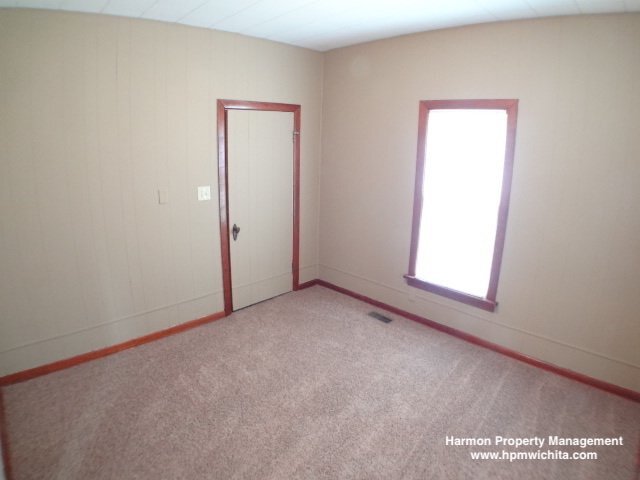 Building Photo - 237 S Sedgwick-