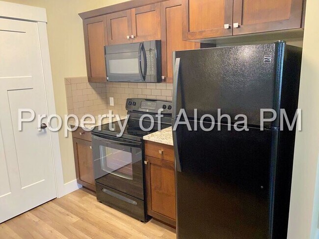 Building Photo - 3566 E Grand Forest Dr