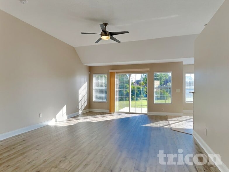 Building Photo - 55 Russo Dr