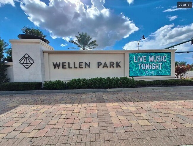 Building Photo - Annual Rental 3 Bedroom 2 Bathroom Single Family Home in Gated Community of Wellen Park