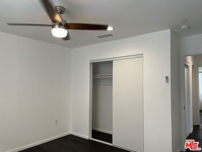 Building Photo - 2877 Gram Dr