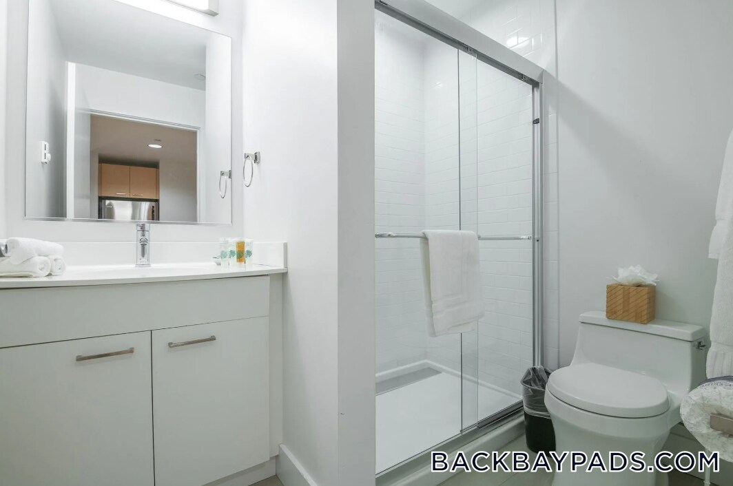 Building Photo - 1085 Boylston St