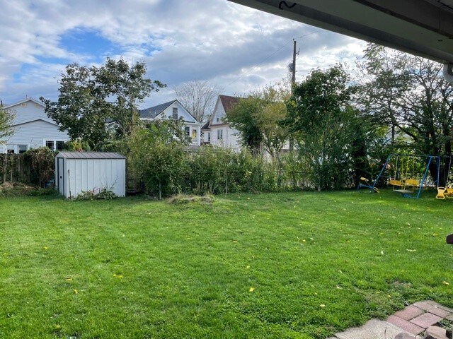 backyard - 532 W 1st St