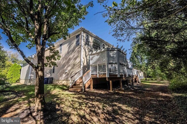 Building Photo - 2393 Watters Glen Ct